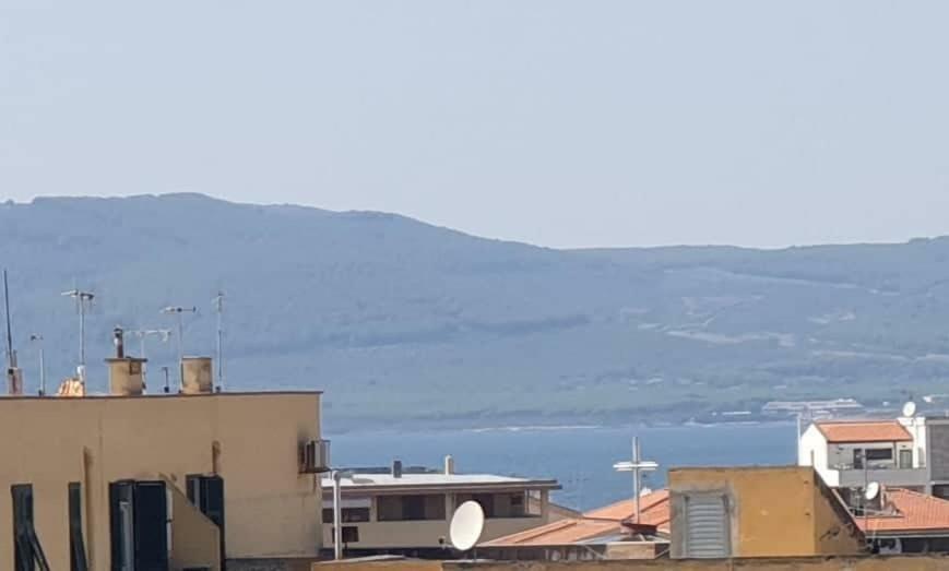 Gruppo Aedes Alghero, Residenza Michelangelo - 500 Mt Dalla Spiaggia Bagian luar foto